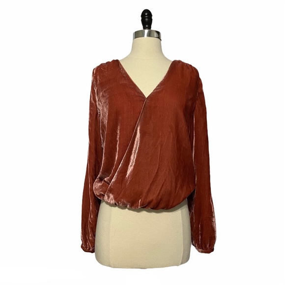 L'Academie The Surplice Velvet Wrap Top - Picture 1 of 8